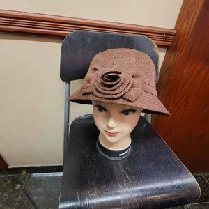 Ladies' Hat